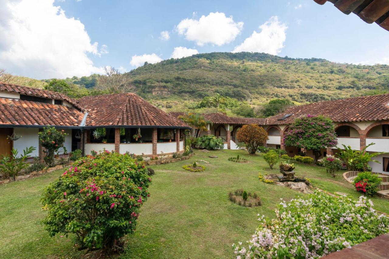 Hotel San Gil Campestre Ngoại thất bức ảnh